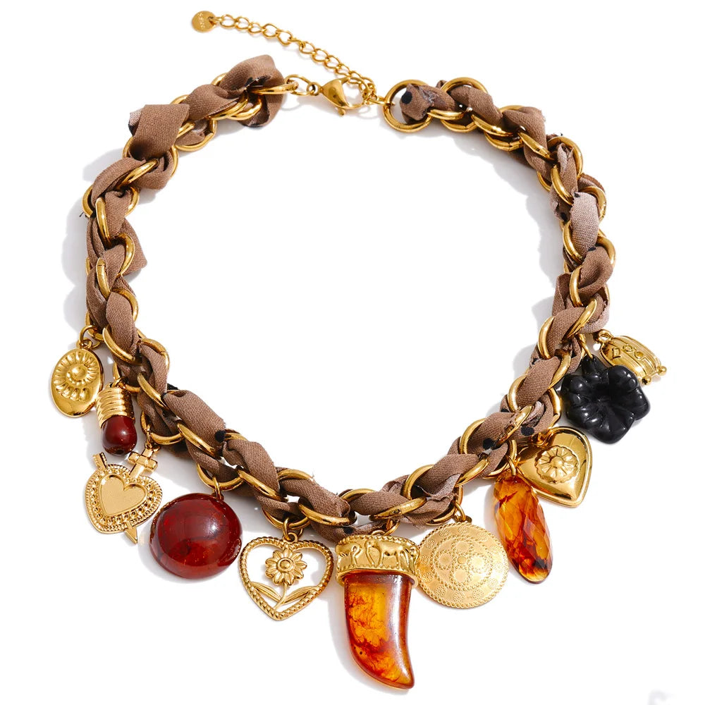 Collar Coffee de resina acrílica