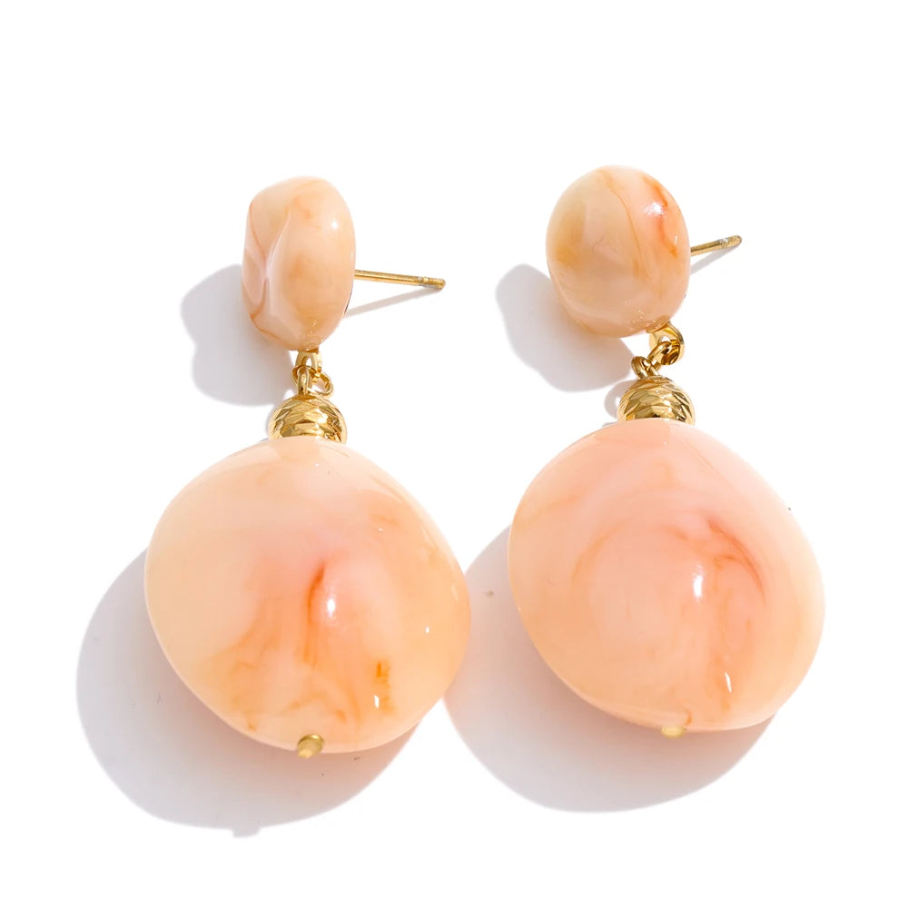 Pendientes Fenty redondos de resina en 3 colores