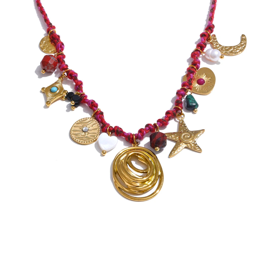 Collar trenzado de cuerda hecho a mano con forma de gota